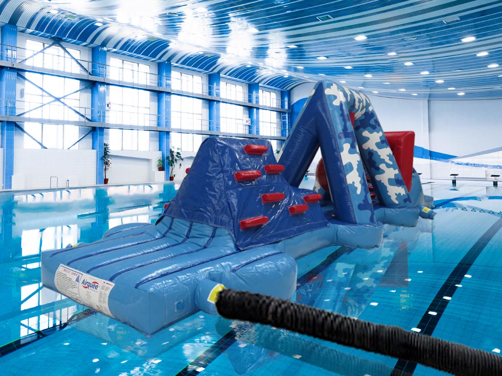 10m Commando Run Pool Inflatable