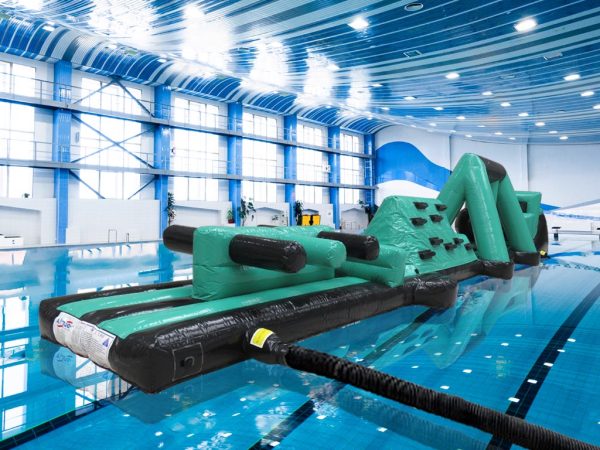 AQ2016SP4BLAGR-15m-Black-&-Green-Commando-Run-Pool-Inflatable